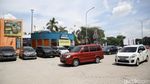 Suasana Rest Area Km 57 A yang Masih Ramai Pemudik