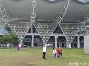 Kala Bandara Internasional Jawa Barat Jadi Tempat Wisata Dadakan Warga