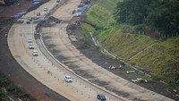 Hal itu dilakukan guna mencegah terjadinya kemacetan di jalur arteri Sumedang-Bandung pada arus balik Lebaran 2022.