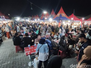 Masih di Semarang? Yuk Mampir ke Festival Kuliner di Kota Lama