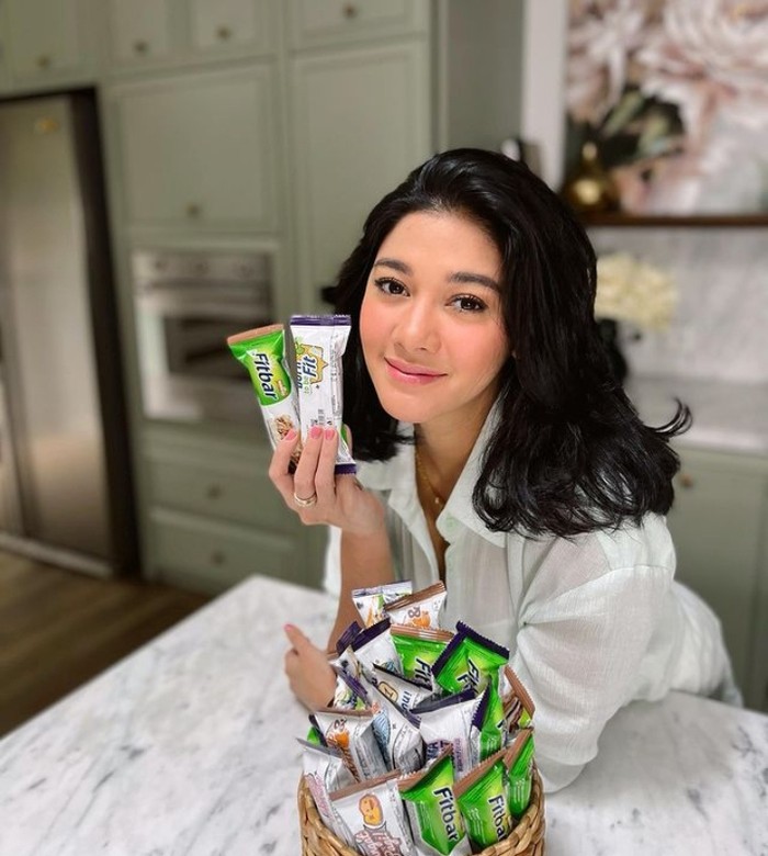 Potret Naysilla Mirdad Saat Lebaran hingga Makan Bareng Keponakan