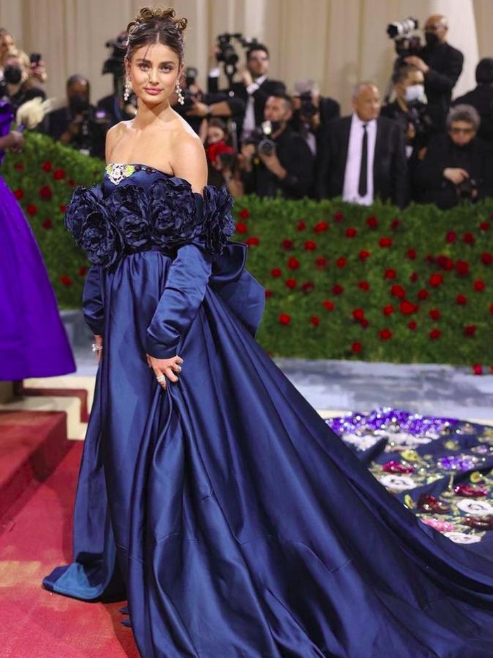 Met Gala 2022 10 gaun penampilan artis dengan gaun terbaik di Met Gala 2022