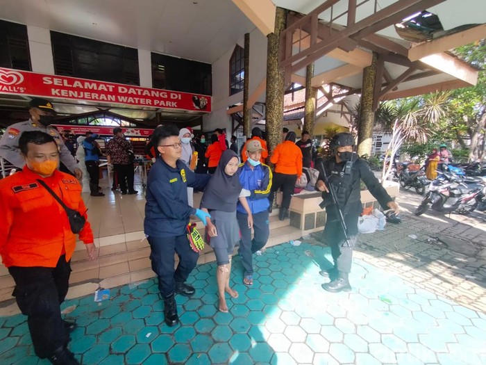 Perosotan Kenpark Kenjeran Ambrol