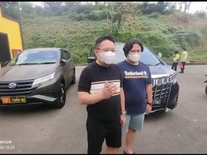 Penumpang Alphard yang Maki Polisi Pengatur Lalin Arus Balik Minta Maaf