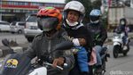 Potret Ramai Arus Balik Pemudik Motor di Karawang