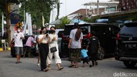 Rest area ini banyak pemudik arus balik beristirahat sebelum kembali melanjutkan perjalanan menuju Jabodetabek.