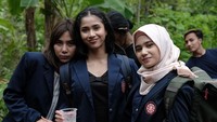 Kini Tissa Biani menjadi pemeran utama dalam film KKN di Desa Penari yang bergenre horror. Filmnya melejit dan saat ini telah ditonton lebih dari 2 juta orang. Foto: Instagram @tissabiani