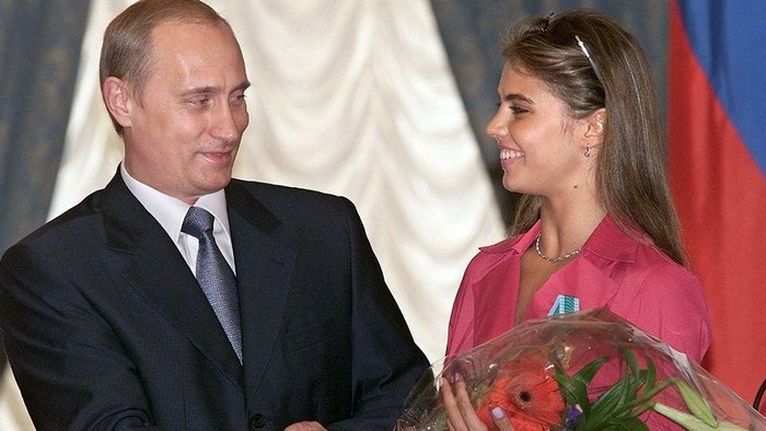 Alina Kabaeva Alina Kabaeva, politikus cantik