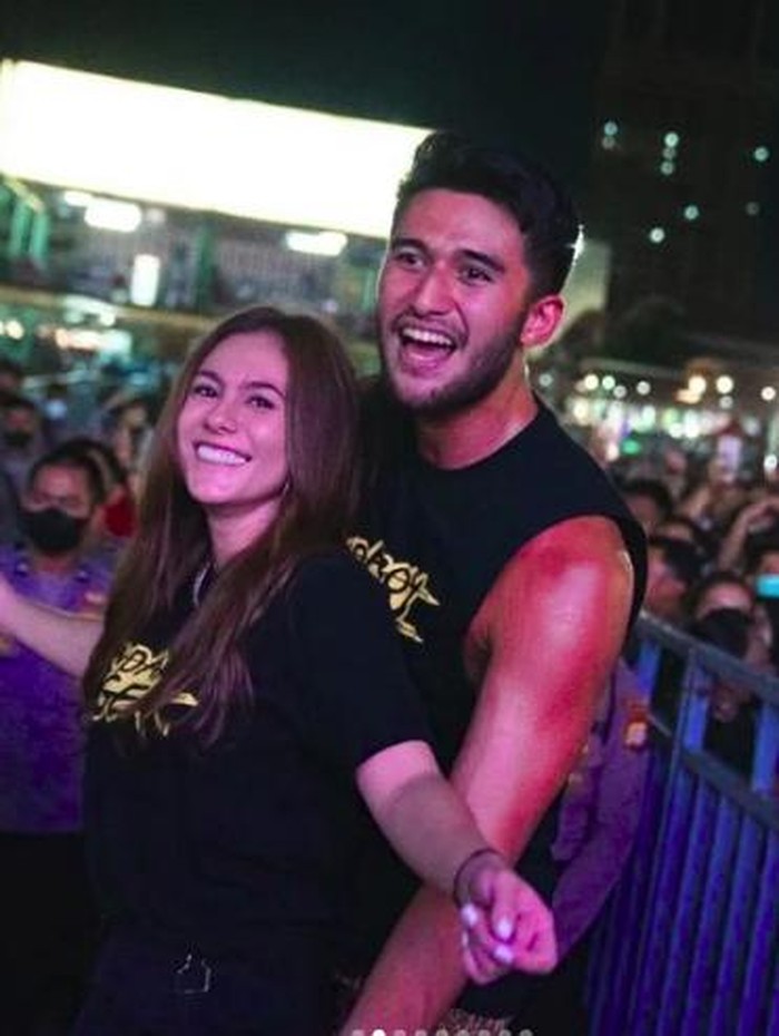 Wulan Guritno Wula Guritno dan Sabda Ahessa Ndarboy Genk