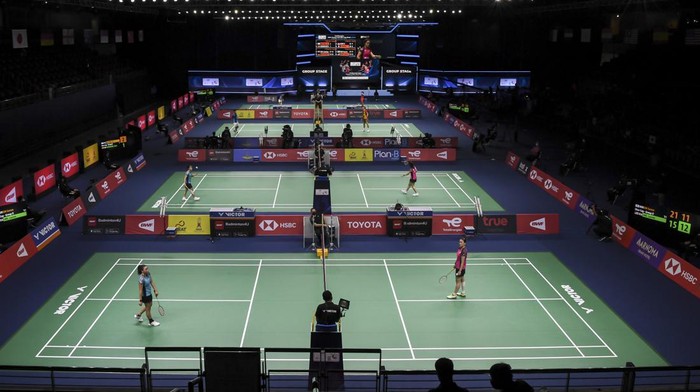 Aksi Komang Ayu Bawa RI Unggul 1-0 dari Prancis di Uber Cup 2022 Indonesia berhadapan dengan Prancis di laga perdana penyisihan Grup A Uber Cup 2022. Pebulutangkis tunggal putri Komang Ayu Cahya Dewi bawa Indonesia unggul 1-0