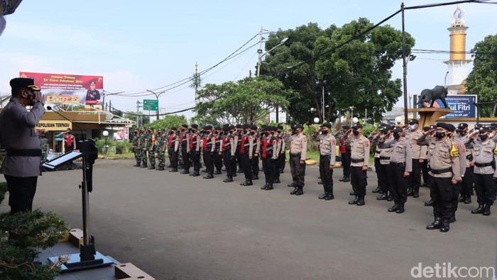 Apel pengamanan Pilkades Sukabumi.