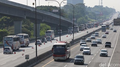 Arus Balik di Tol Japek Ramai Lancar, Begini Penampakannya