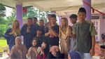 The Connell Twins Mudik ke Subang, Ngobak Cari Tutut di Sawah
