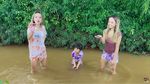 The Connell Twins Mudik ke Subang, Ngobak Cari Tutut di Sawah