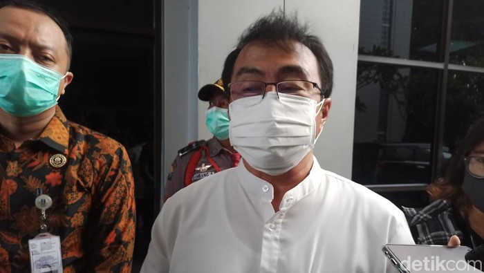 Direktur Utama RSU Dr Soetomo Surabaya Dr Joni Wahyuhadi.
