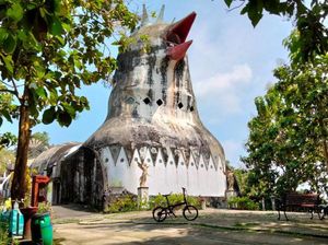 Arsitektur Gereja Ini Disebut Mirip Ayam, Padahal Kenyataannya...