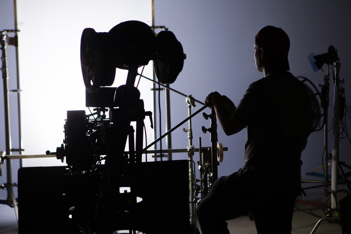 Ilustrasi Kru Syuting Film