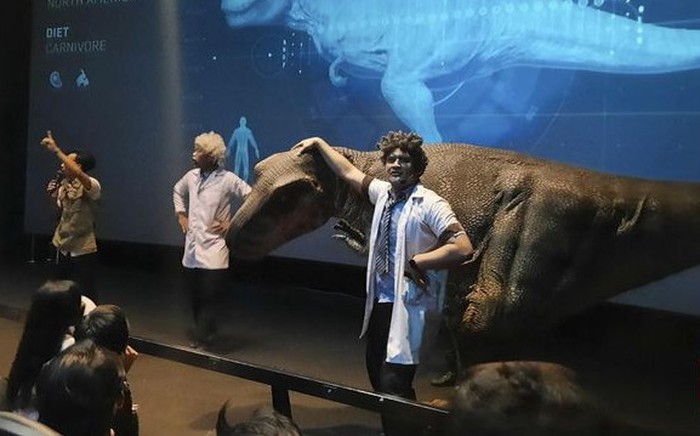 Jurrasic Live Show di Trans Studio Cibubur