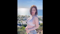 DJ Soda mengaku sering bolak-balik ke Amerika Serikat dan tidak pernah mendapat masalah. Baru kali ini saja dia mengalami masalah. Dia pun berjanji tidak akan naik American Airlines lagi. (Instagram/@deejaysoda)
