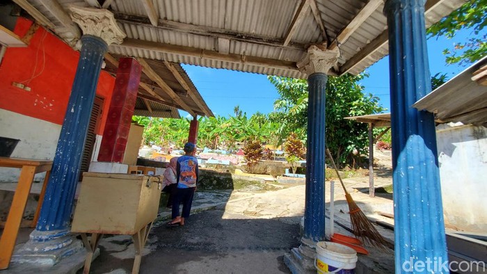 Lokasi pembacokan pengurus makam di Sukabumi.
