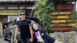 Serunya Momen Medina Zein saat Hangout dan Ngopi Bareng Teman-temannya