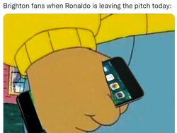 Meme Kocak di Twitter, MU Diledek Brighton Your Day!