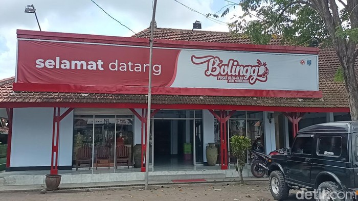 Pusat oleh-oleh di Rest Area Tongas Probolinggo