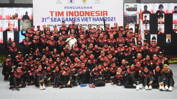 Ratusan Atlet Indonesia Siap Sabet Medali di SEA Games Vietnam Sebanyak 476 atlet Indonesia akan diberangkatkan untuk bertanding dalam SEA Games Vietnam. Ratusan atlet tersebut siap bertanding di 31 cabor yang dilombakan.