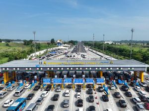Update Arus Balik Terkini: One Way Tol Km 428-Km 66, Lanjut Contraflow