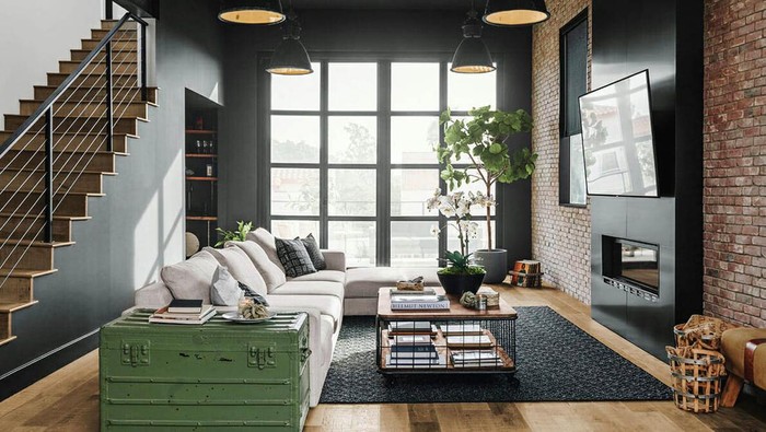 Desain interior industrial tidak diragukan lagi merupakan salah satu gaya yang paling banyak diminta akhir-akhir ini. Berikut deretan tipsnya.