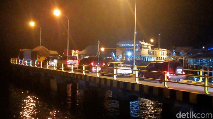 Arus balik di Pelabuhan Ketapang