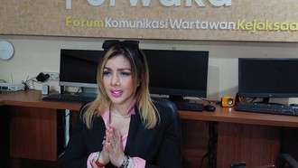 Barbie Kumalasari Ngaku Hilang Kontak dengan Pacar Asal Iran