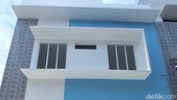 Kebanyakan rumah harga di bawah Rp 500 juta ini memang masuk ke gang dan hanya akses sepeda motor. Jadi untuk rumah, tergantung detikers! 
