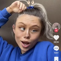 Daripada terganggu, Elley malah menggunakan komentar itu untuk membuat konten yang kemudian jadi viral. Aku memilih komentar negatif yang populer lalu mencari lagu TikTok yang terkair, aku tidak harus membuktikan bahwa aku tidak terganggu tapi aku ingin memastikannya, Foto: Dok. Tiktok