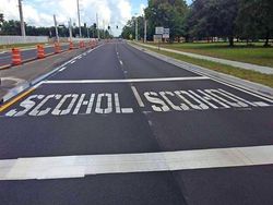 10 Foto Tulisan yang Absurd Banget