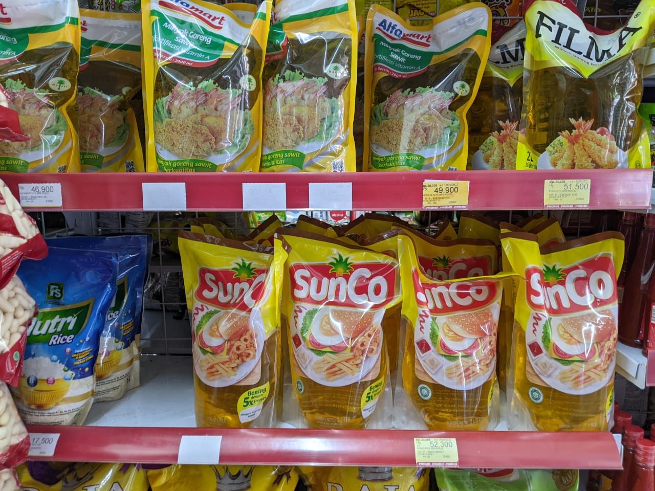 Harga Minyak Goreng (CNBC Indonesia/Emir)