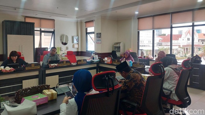 Hearing Komisi D DPRD Surabaya terkait perosotan Kenpark ambrol