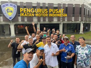 IMI Gencar Sosialisasikan Buku Panduan Touring Aman buat Komunitas