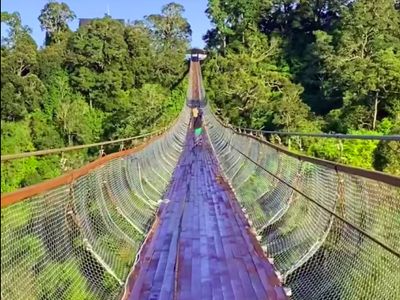 Foto: Jembatan Gantung Terpanjang se-Asia Tenggara di Bandung