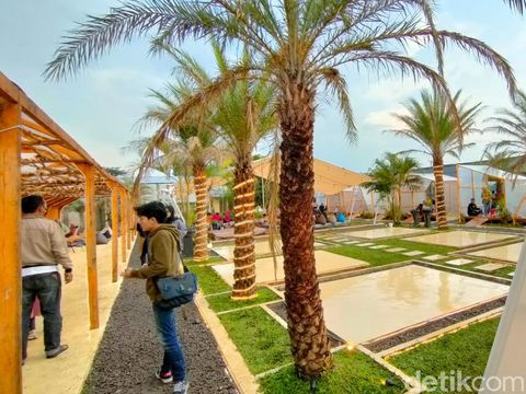 Kafe Temu Kunci, Tempat ngopi estetik 'kearab-araban'
