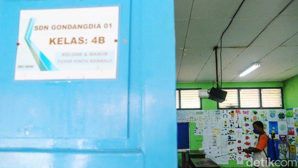 Libur Sekolah Diperpanjang, SD di Menteng Ini Pilih Bersih-bersih