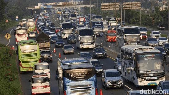 Melihat Lagi Potret Arus Balik Lebaran 2022