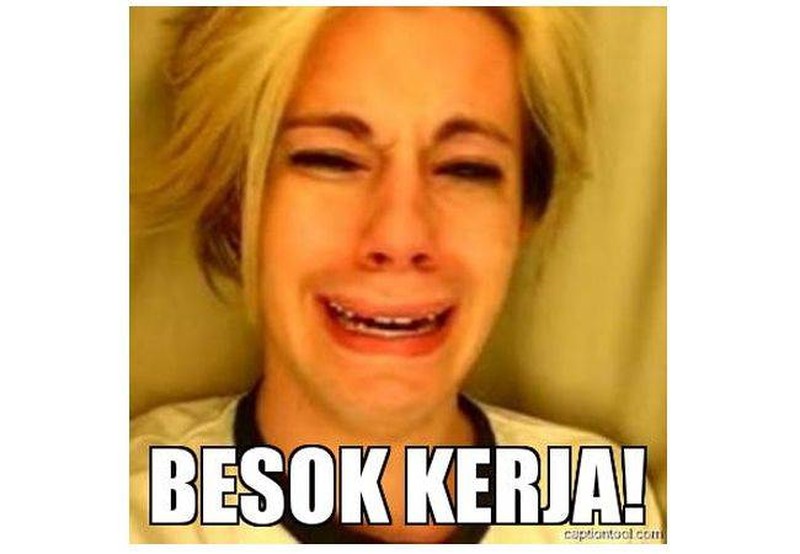 Meme masuk kerja usai lebaran