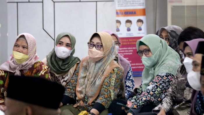 Mimpi KSP Wujudkan Cilegon jadi Smart City PT Krakatau Sarana Properti (KSP) ingin wujudkan Kota Cilegon menjadi smart city. Salah satunya yakni memberikan fasilitas pelayanan area industri terintegrasi.