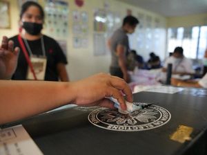 Pemilu Filipina Digelar, Putra Marcos Difavoritkan Menang