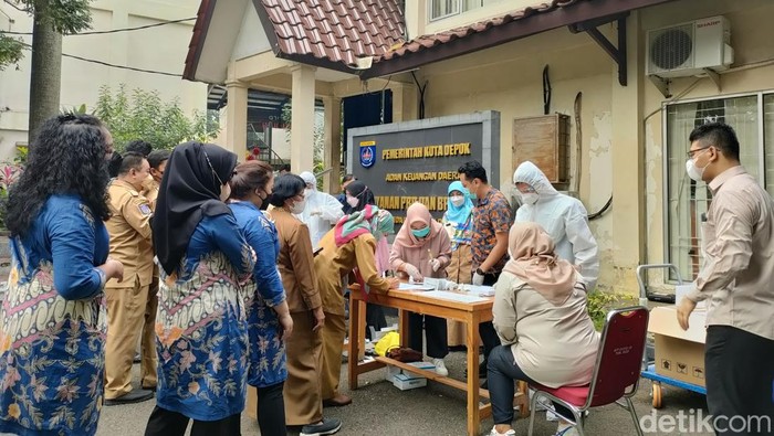 Pemkot Depok adakan swab antigen untuk seluruh pegawai