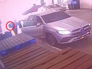 Pengemudi Mobil Mewah Ini Tega Curi Milo dari Gudang Toko Seharga Rp 188 Ribu