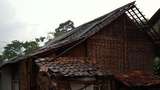 30 Rumah di Lebak Rusak Diterjang Angin Puting Beliung