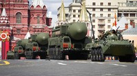 RS-24 adalah rudal yang lebih berat dari Topol-M.