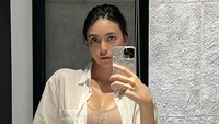 Kan memang goal aku bukan gedein, aku cuma mau buletin. Dulu half cup sekarang jadi full cup. Aku full cup-in dan isi kopong dada tengah aja, tutup Tamara Dai. (Foto: dok. Instagram @tamaradai) 
